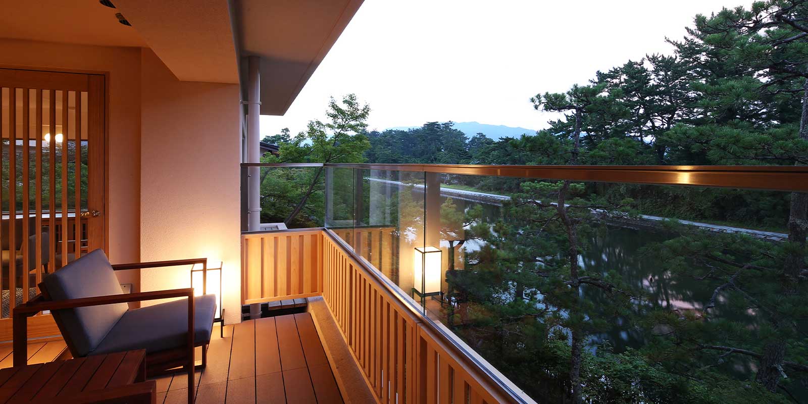 石窯レストラン「MON」店内